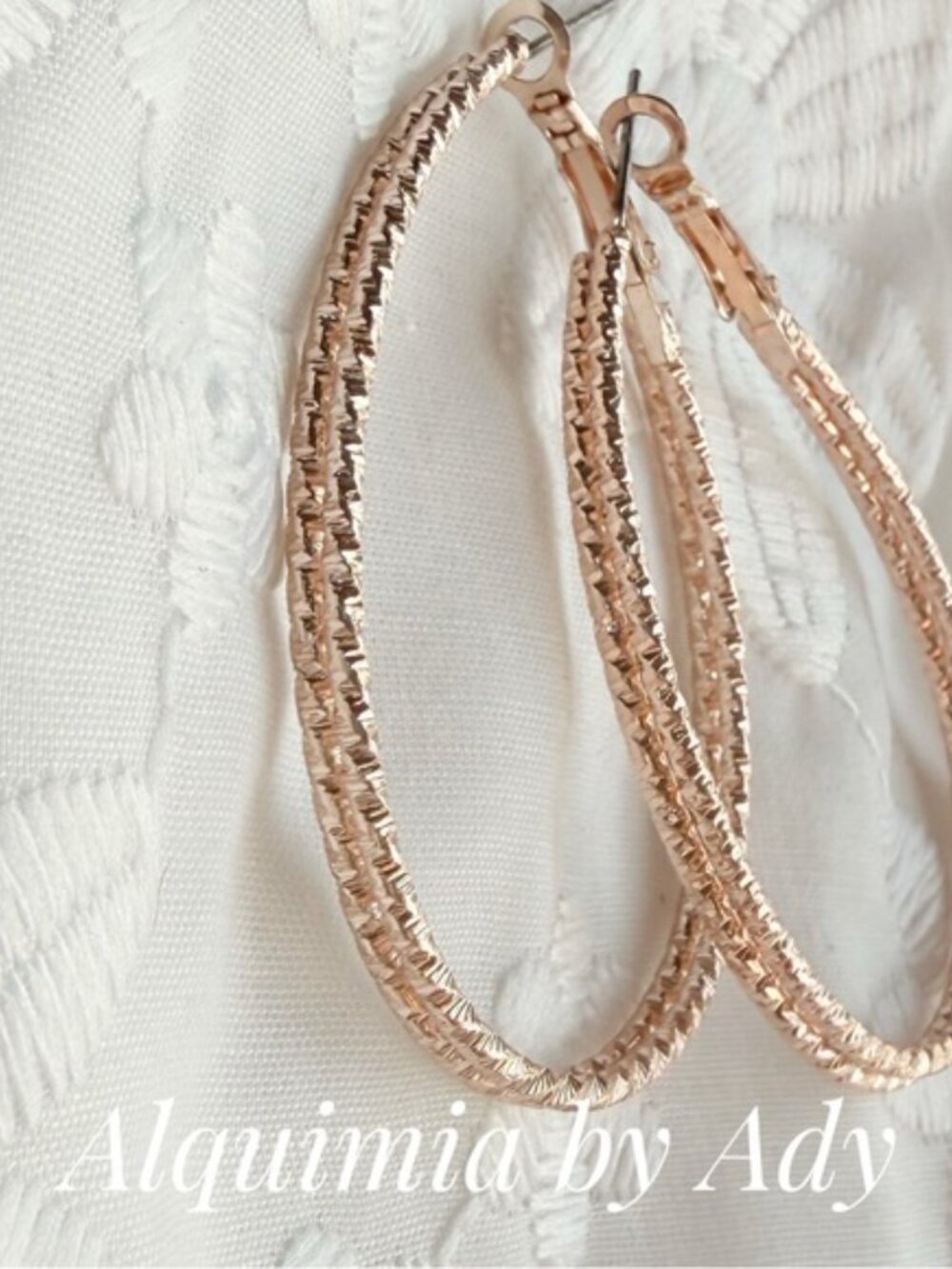Blush Gold + Braided oval large hoops - Picture 1 of 1